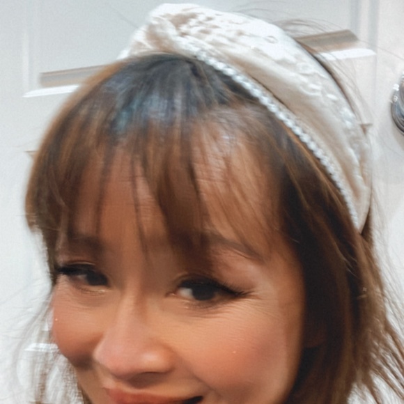 Boho Floral Lace Romantic Headband - Picture 10 of 13